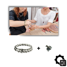 Load image into Gallery viewer, Pulsera ajustable con diseño de dragón de Midgard
- Ozerty