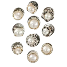 Cargar imagen en el visor de la galería, Elegantes broches de botón sin costura
-Perlas - Ozerty