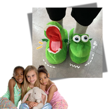 Load image into Gallery viewer, Zapatillas de andar por casa con forma de cocodrilo - Ozerty