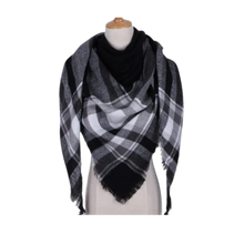 Load image into Gallery viewer, Bufanda de cashmere con tacto de lana de angora y diseño tartán
-Viena - Ozerty