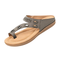 Load image into Gallery viewer, Sandalias ortopédicas con amortiguación
-Caqui/EU35/UK2.5/US4.5Caqui/EU36/3.5/US5Caqui/EU37/UK4/US5.5Caqui/EU38/UK5/US6.5Caqui/EU39/UK5.5/US7Caqui/EU40/UK6.5/US8Caqui/EU41/UK7/US8.5Caqui/EU42/UK8/US9.5Caqui/EU43/UK9/US10.5 - Ozerty