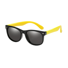 Load image into Gallery viewer, Flexible and polarized children&#39;s sunglasses
